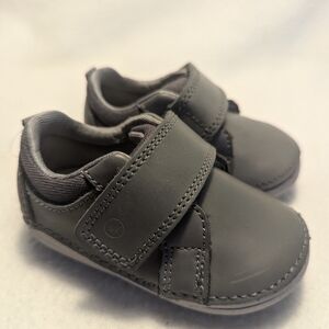 NWT/NIB Stride Rite Jodie Grey Baby Shoes, Size 3M